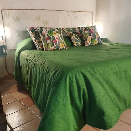 Casa Monviso Le Fuoriserie 巴勒莫 外观 照片