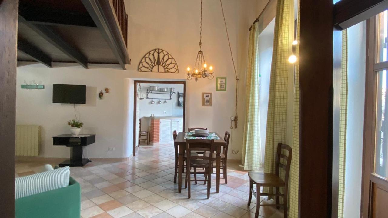 Casa Monviso Le Fuoriserie 巴勒莫 外观 照片