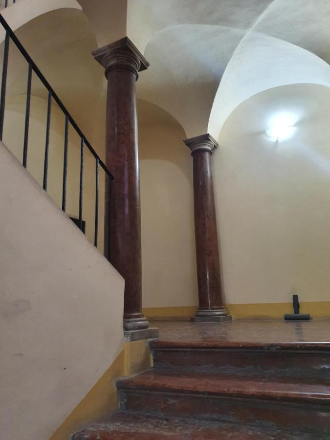 Casa Monviso Le Fuoriserie 巴勒莫 外观 照片